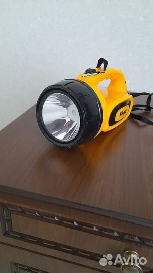 Фонарь аккумуляторный 