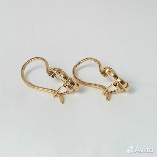 Золотые серьги