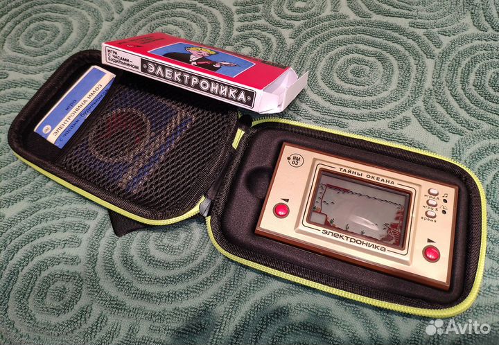 Жёсткий чехол для игр серии Электроника. СССР