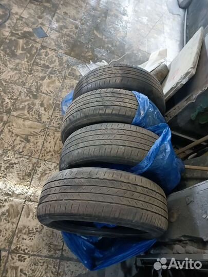 Bridgestone Dueler H/T 225/55 R18