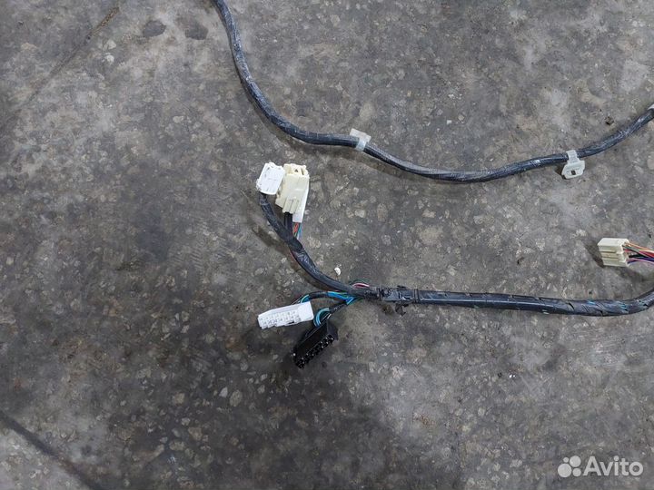 Проводка подкапотная 2KD-FTV МКПП G7 toyota Hilux