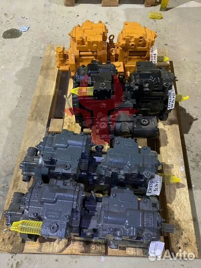 Гидравлический насос Hitachi 9151416 HPV050