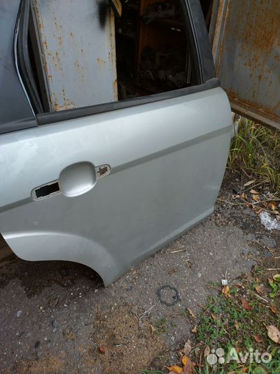 Дверь задняя правая Ford focus 2+
