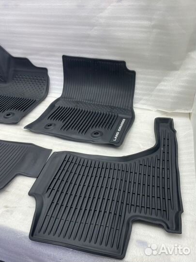 Коврики в салон Toyota Land Cruiser 300