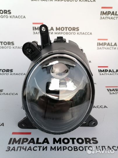 Новая противотуманная левая фара Mitsubishi Lancer