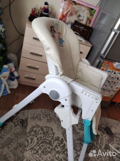 Стульчик для кормления capella