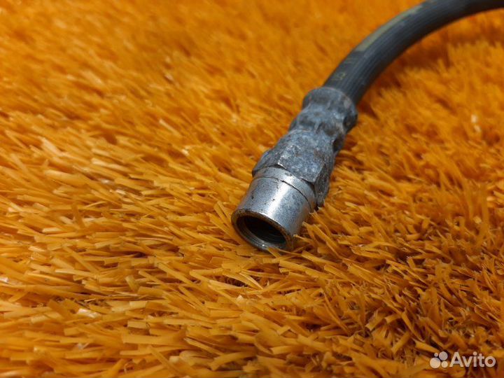 Шланг тормозной задний правый Bmw 7-Series F01