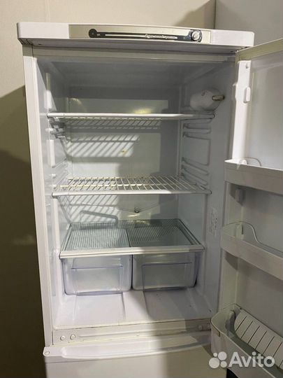 Холодильник indesit