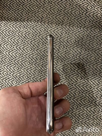 iPhone X, 256 ГБ