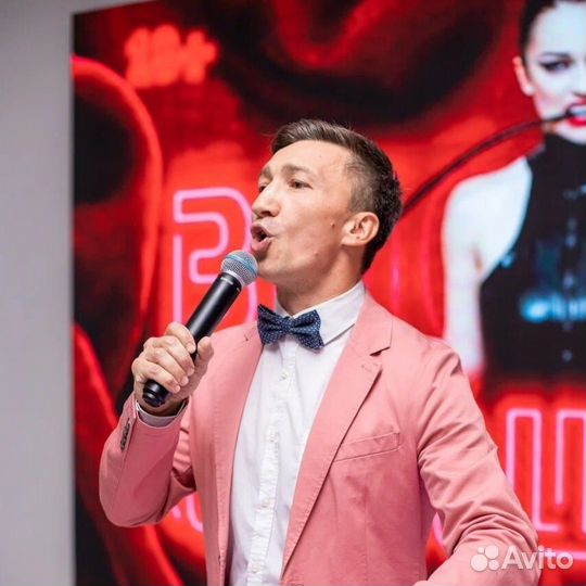 Ведущий dj на свадьбу