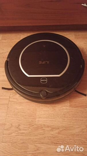 Робот пылесос