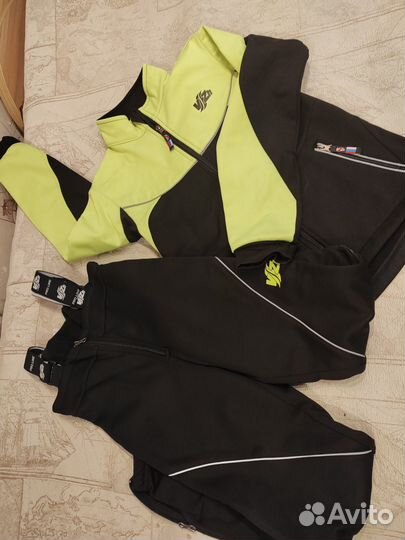 Разминочный костюм