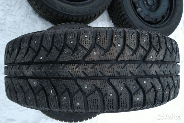 VW Polo Rapid R15 Диски Зимние Колёса