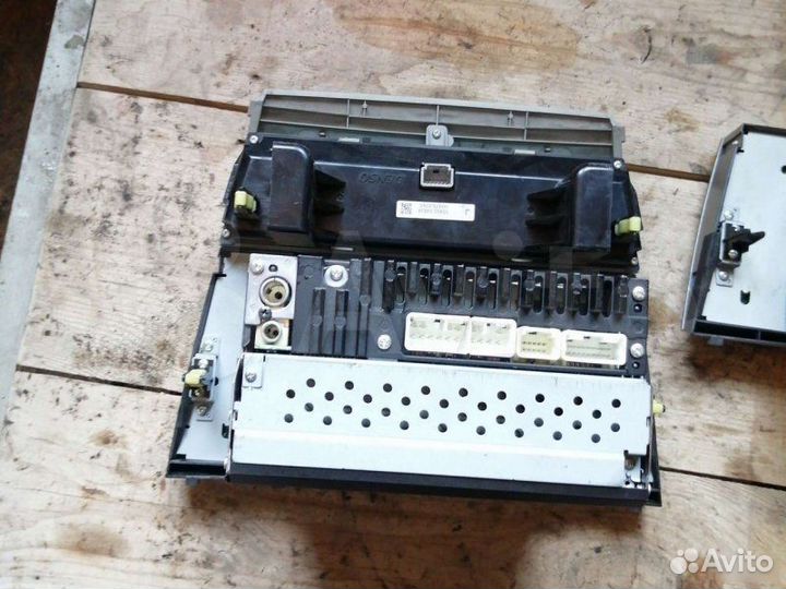 Магнитола Toyota Camry