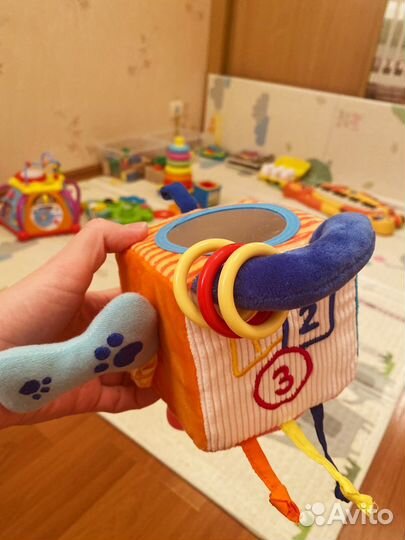 Развивающие игрушки для малышей до года