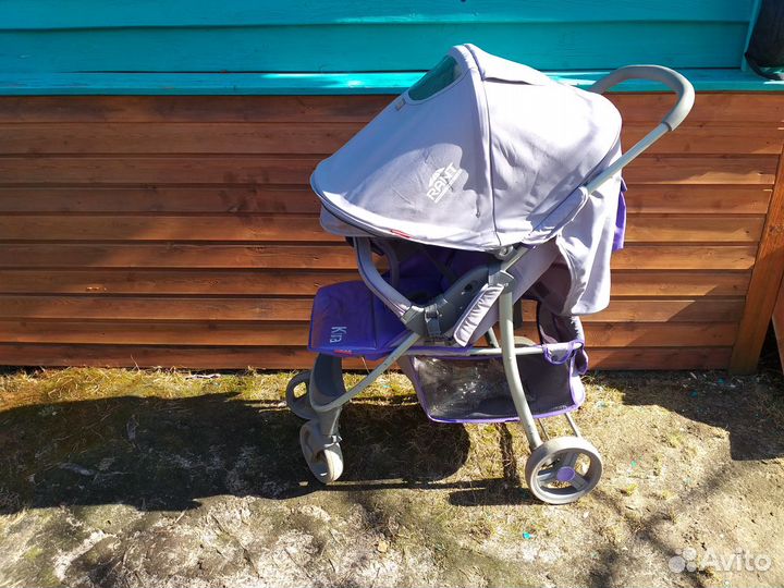 Прогулочная коляска