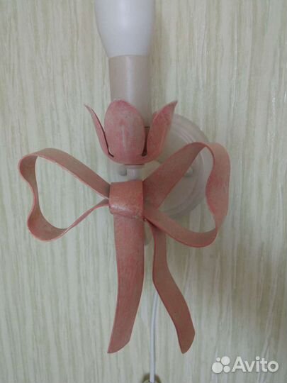 Настенный светильник бра