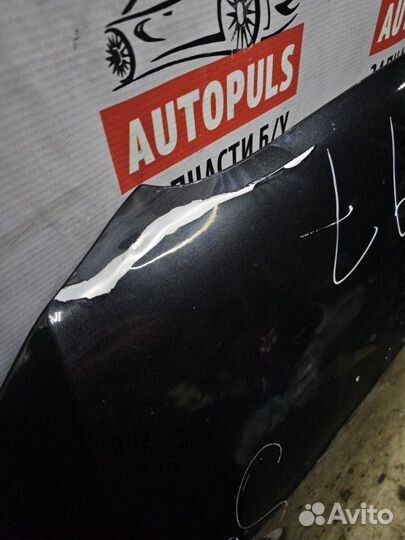 Капот Audi Q5 8R Дорестайлинг 2008 2009 2010 2011