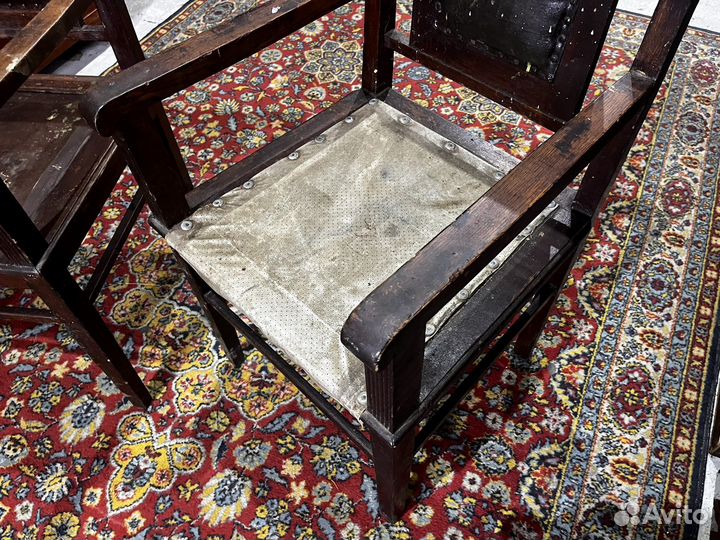 Кресло старинное