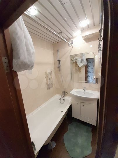 2-к. квартира, 47 м², 8/9 эт.
