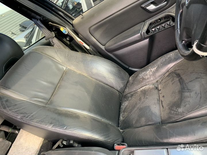 Сидения Volvo XC90