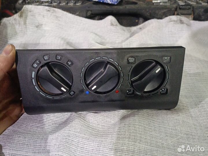 Регулятор печки Volkswagen Passat b3 b4