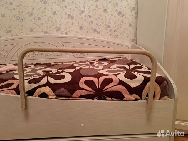 Ограничитель для кровати (бортик)