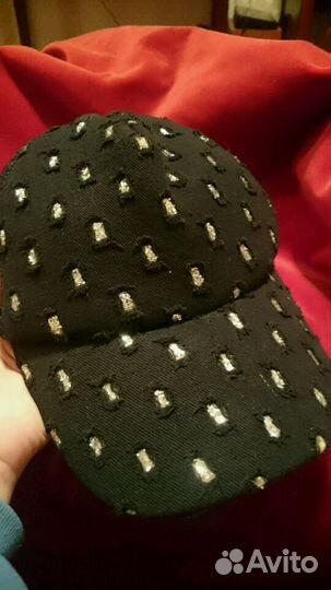 Кепка бейсболка со стразами