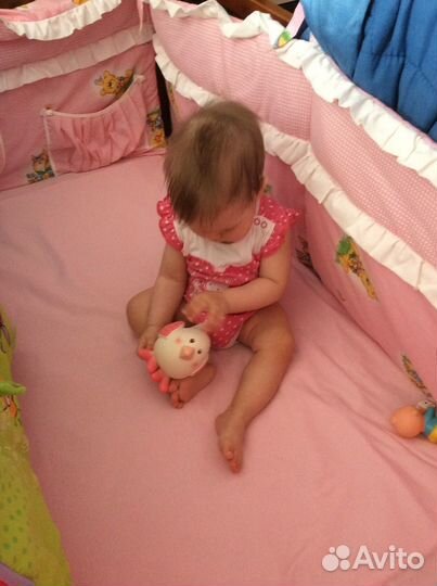 Бортики в кроватку для девочки