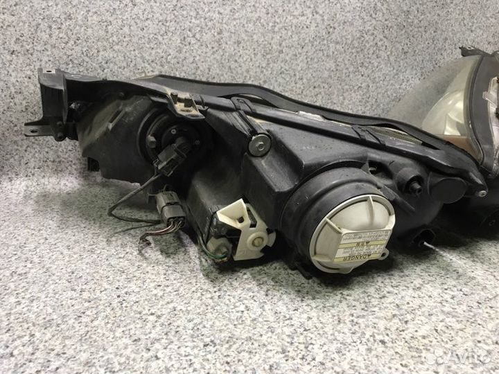 Фара правая Mazda Cx-7 ER 2007