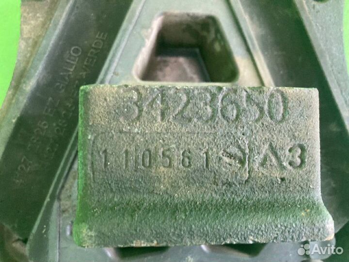 Подушка двигателя iveco stralis