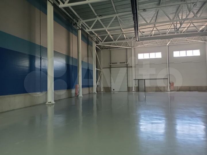 Склад, 1400 м²