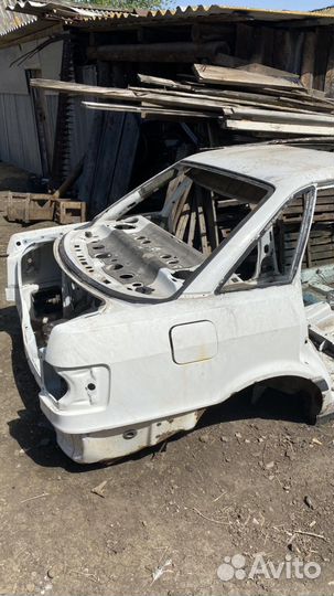 Заднее крыло на Ауди 80