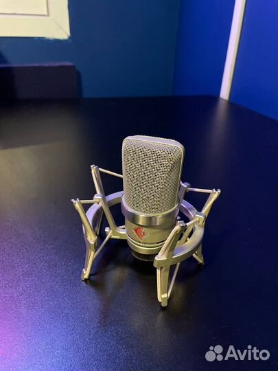 Студийный микрофон Neumann TLM 102 Studio Set