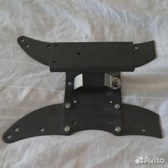 Кранштейн для телевизора на стену