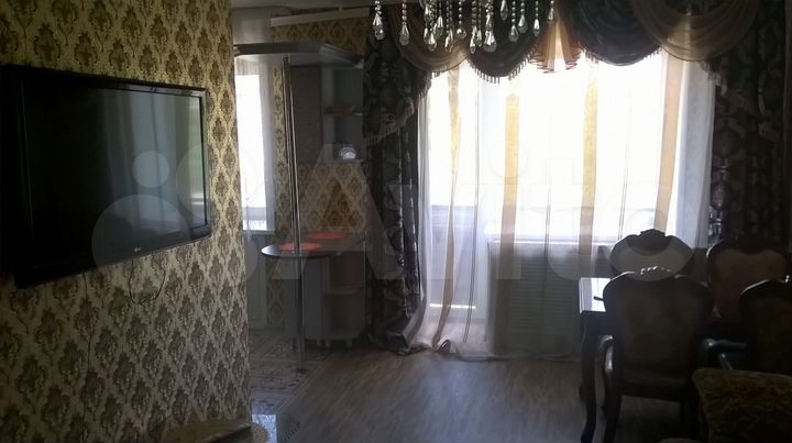 3-к. квартира, 70 м², 5/5 эт.