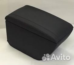 Подлокотник модельный на Scoda octavia