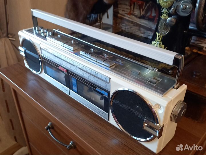 Кассетная магнитола sharp qt77