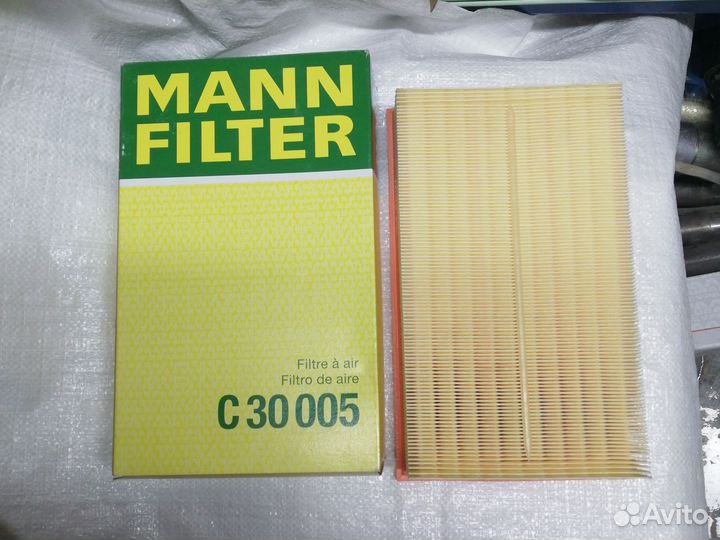 Воздушный фильтр Mann Filter C30005