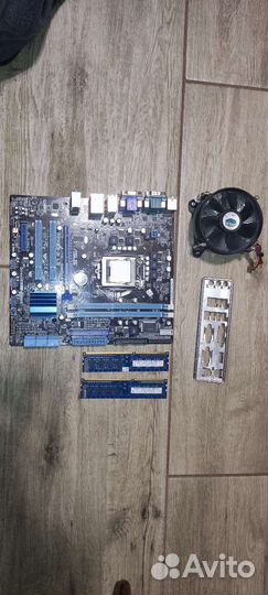 Материнская плата 1156