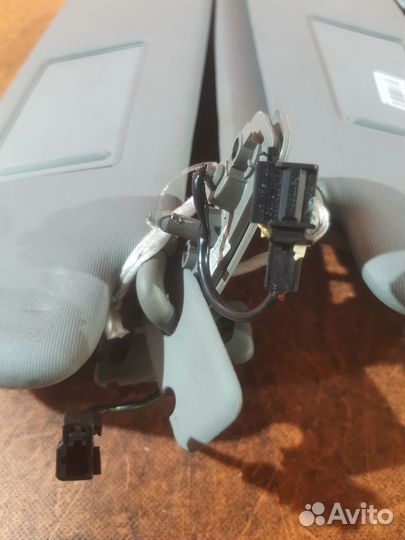 Козырек от солнца wvgzzz7LZ6D033026 на Volkswagen