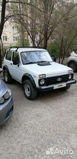 LADA 4x4 (Нива) 1.7 МТ, 2000, 185 000 км