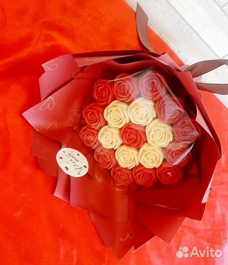 Букет из шоколадных роз