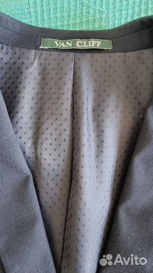 Брючный костюм мужской Van Cliff