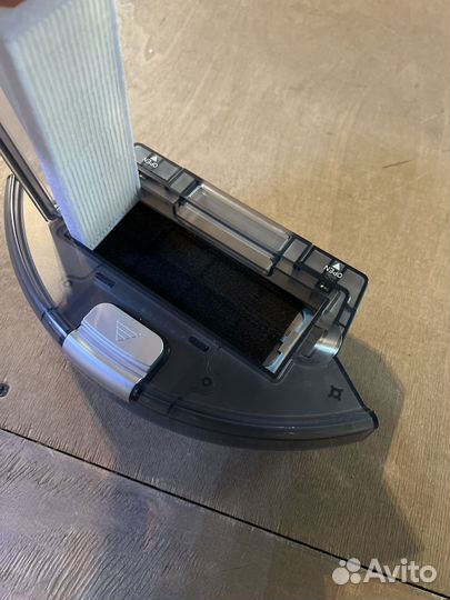 Контейнер для сбора пыли робота пылесоса