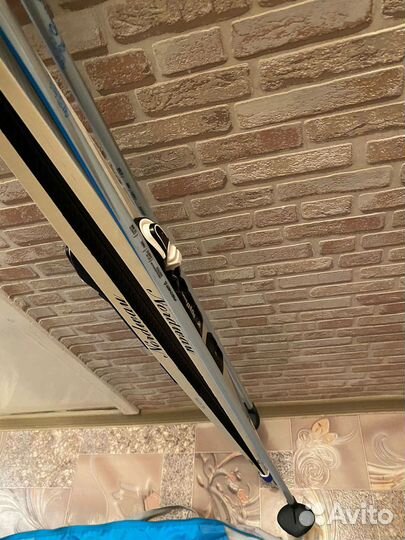 Комплект беговых лыж, ботинки, чехол