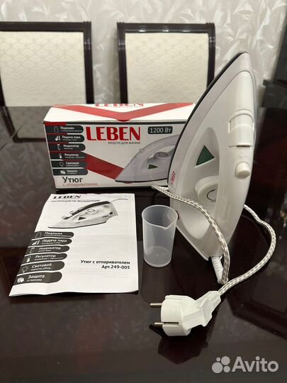 Утюг Leben с отпаривателем