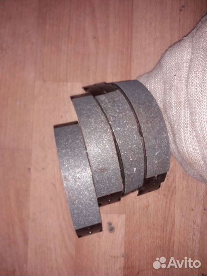 Тормозные колодки Рено Sandero