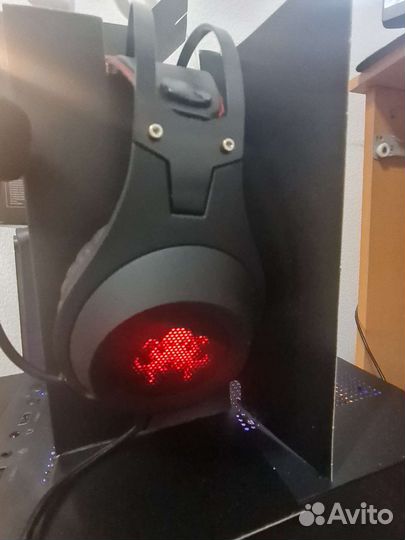 Новые наушники Storm Pro