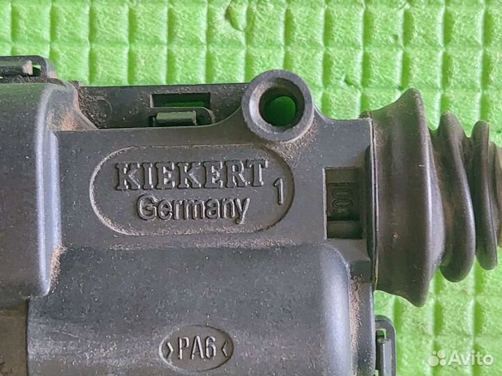 Активатор лючка бензобака Ford Focus ll